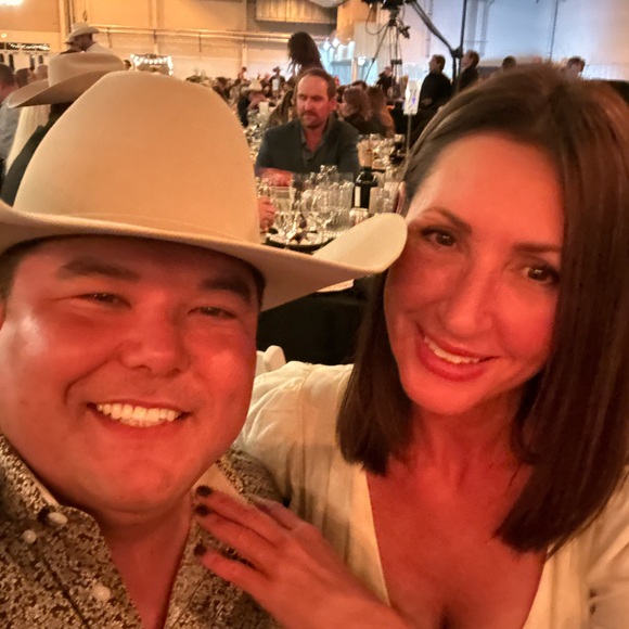 Meet your Posher, Jenn - Picture 12 of 13